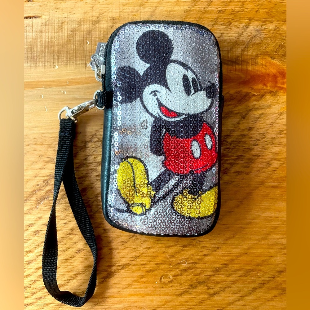 Mickey Mouse Sequin Glasses Sleeve